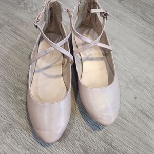 Size 1 Girls Pink Children's Place Dress Shoes